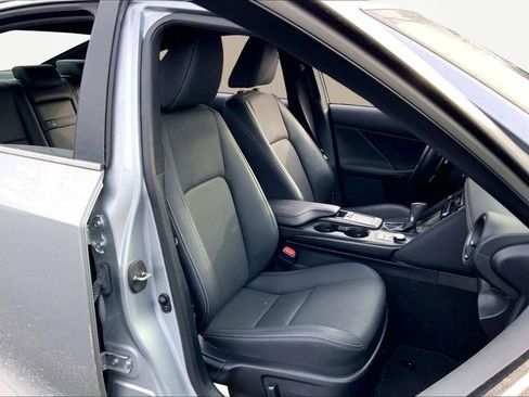Used 2023 Lexus IS 300 300 image 20