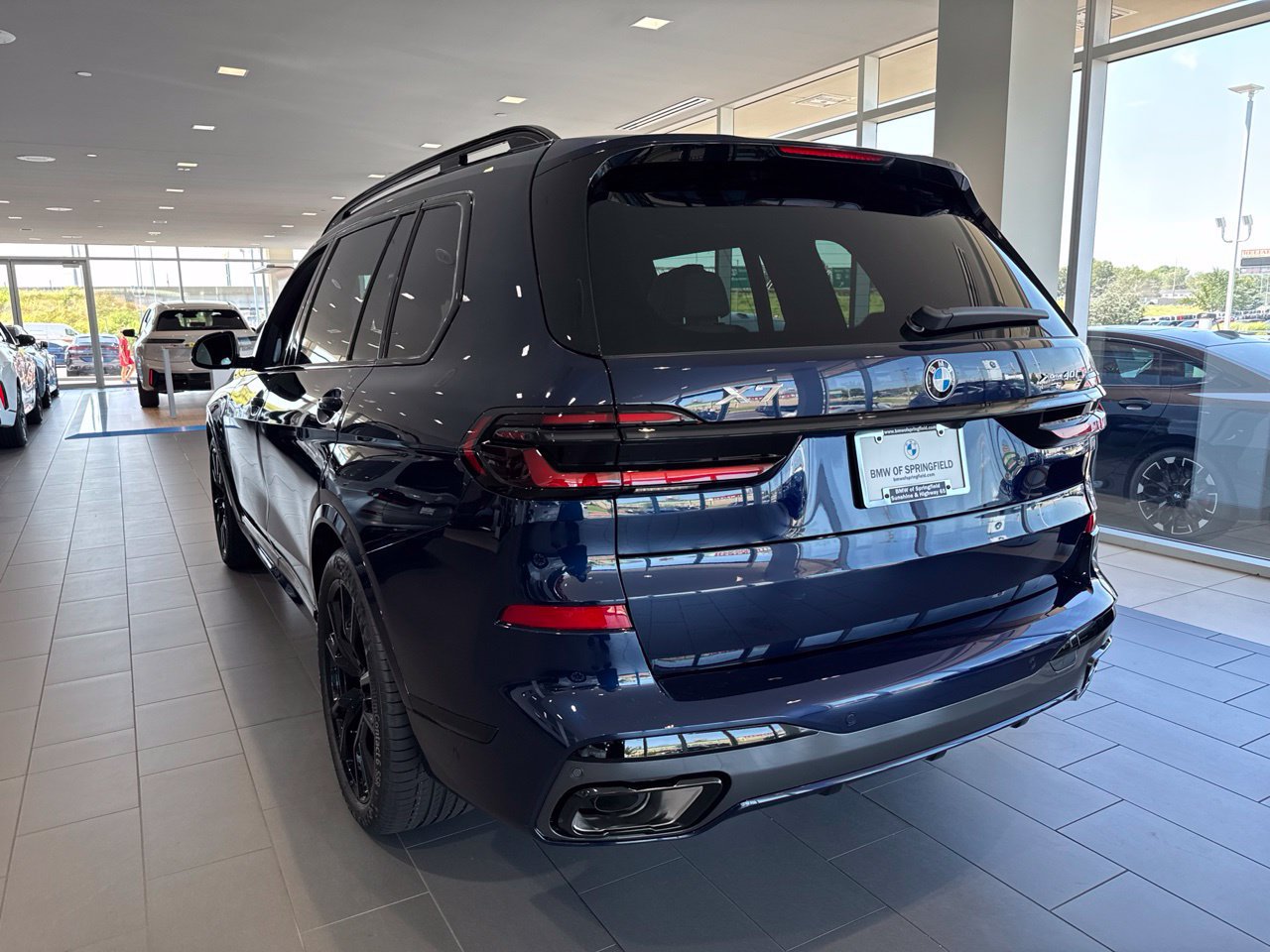 New 2027 BMW X7 xDrive40i w/ Executive Package AWD/4WD image 6