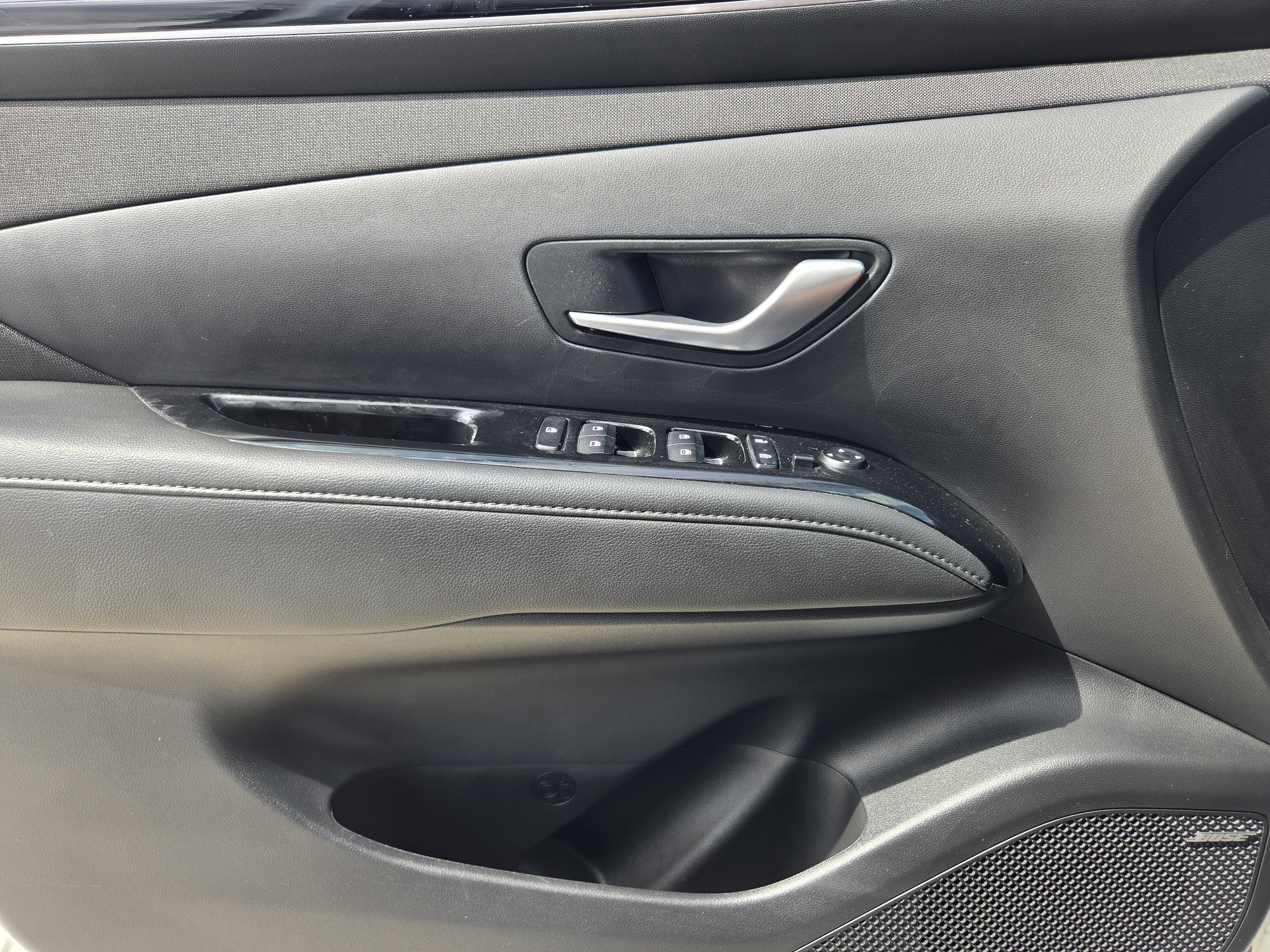 Used 2023 Hyundai Tucson Limited AWD/4WD image 23