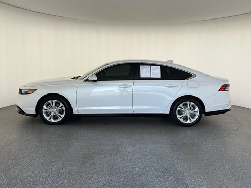 Used 2023 Honda Accord LX image 7