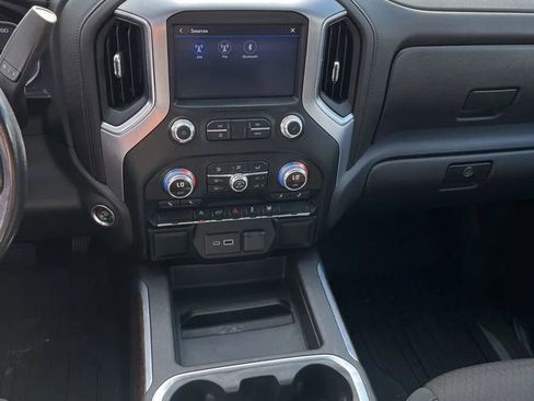 Used 2020 GMC Sierra 1500 Elevation w/ Elevation Value Package RWD image 13