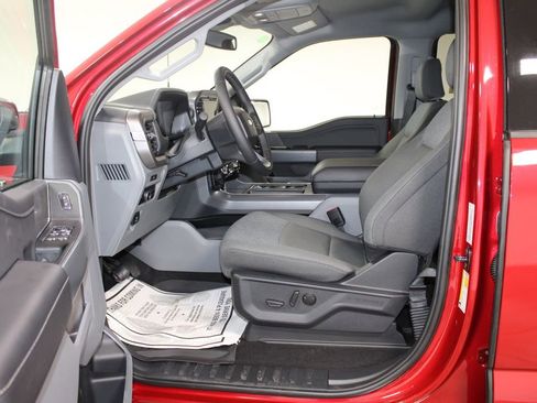 New 2025 Ford F150 XLT w/ Equipment Group 302A MID image 22