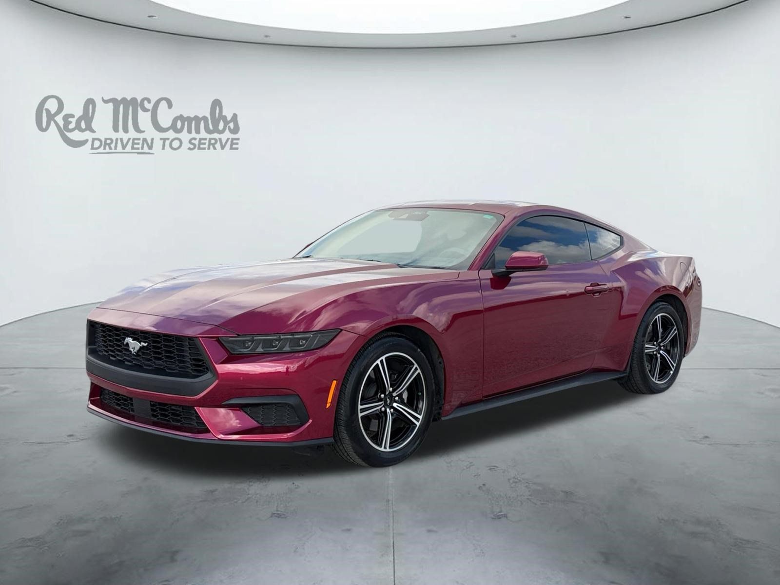 Used 2025 Ford Mustang Coupe RWD image 1