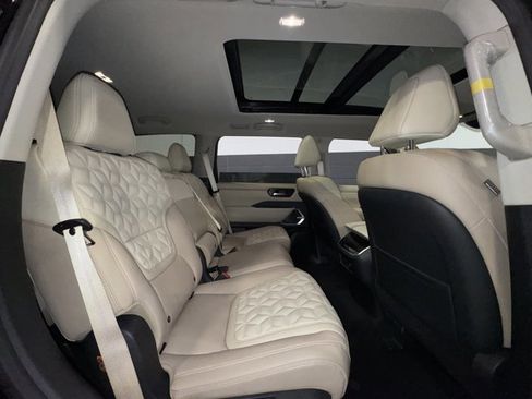 New 2026 Nissan Armada Platinum image 15