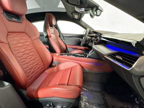 Used 2023 Audi RS e-tron GT w/ Carbon Performance Package image 25