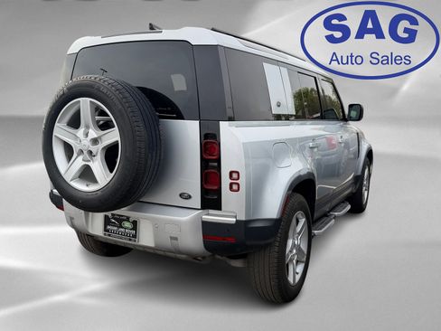 Used 2020 Land Rover Defender 110 SE image 3