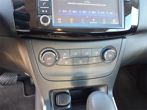 Certified 2019 Nissan Sentra S image 12