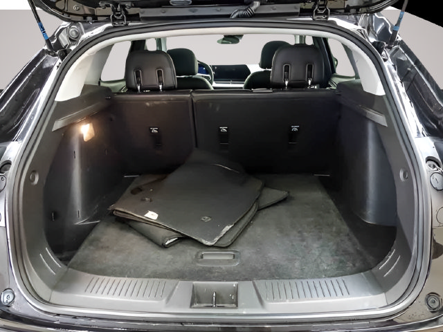Used 2025 Chevrolet Trax LT w/ LT Convenience Package FWD image 23