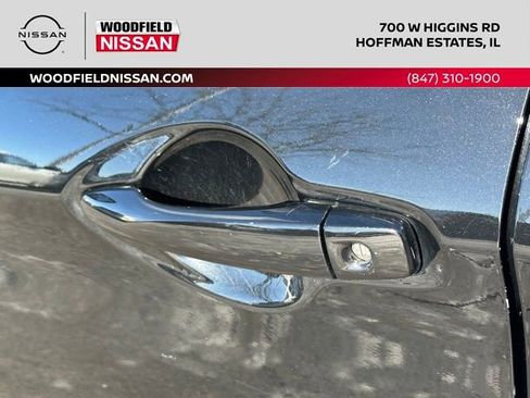 Used 2021 Nissan Rogue Sport S image 12