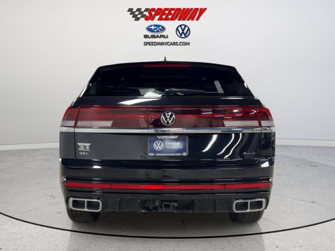 Certified 2026 Volkswagen Atlas Cross Sport SEL Premium R-Line AWD/4WD image 7