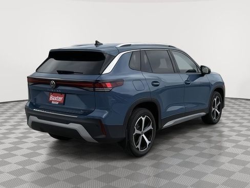 New 2026 Volkswagen Tiguan SE AWD/4WD image 3