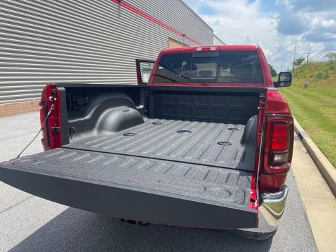 New 2025 RAM 2500 Tradesman image 19