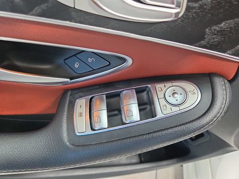 Used 2016 Mercedes-Benz C 450 AMG image 34