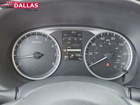 New 2025 Nissan Kicks Play S image 13