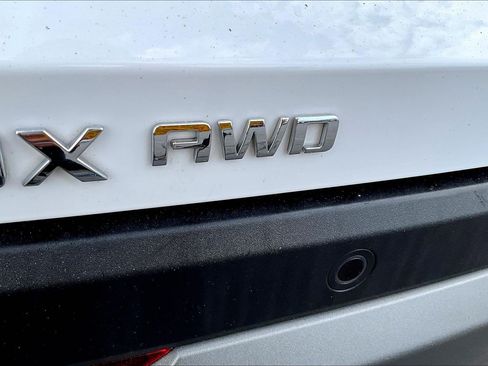 Used 2025 Chevrolet Equinox LT AWD/4WD image 15