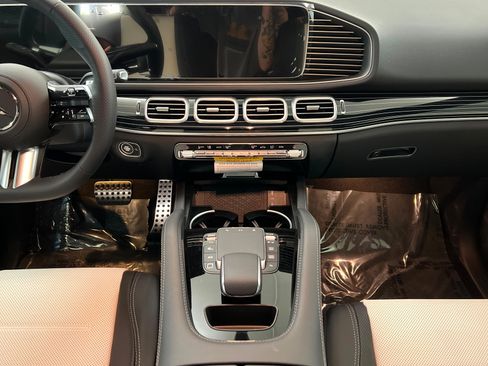 New 2026 Mercedes-Benz GLE 450 4MATIC image 13