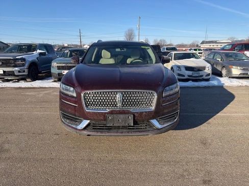 Used 2020 Lincoln Nautilus Reserve image 2