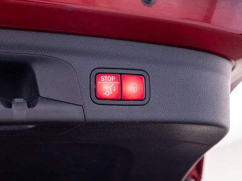 Used 2024 Mercedes-Benz GLE 450 4MATIC image 34