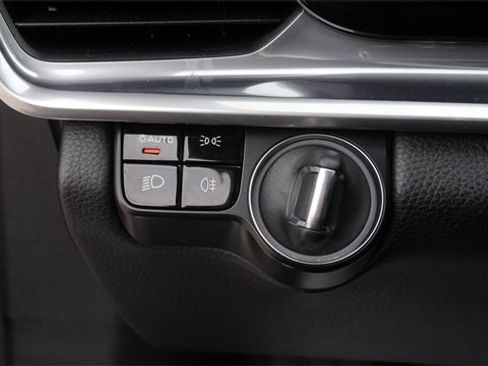 Used 2020 Porsche Panamera 4 image 24