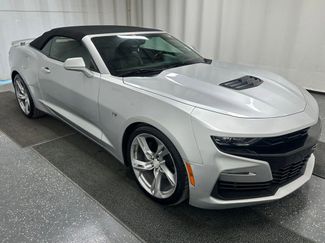 Used 2019 Chevrolet Camaro SS video 2