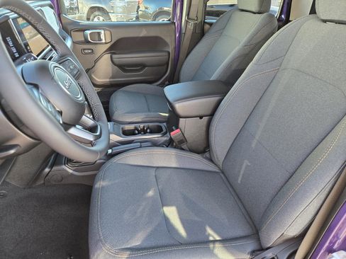 New 2026 Jeep Gladiator Sport image 24