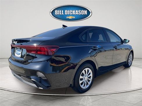Used 2022 Kia Forte Sedan image 8
