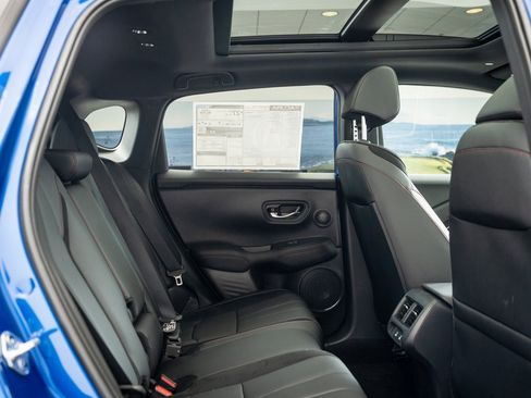 Certified 2025 Acura ADX A-Spec image 38