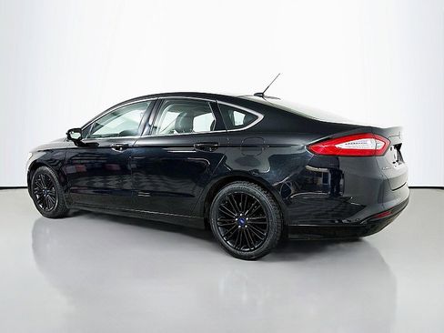 Used 2015 Ford Fusion SE w/ Equipment Group 202A image 5