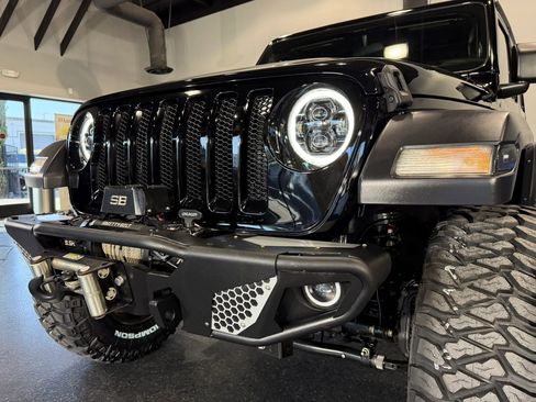 Used 2022 Jeep Wrangler Unlimited Sport image 6