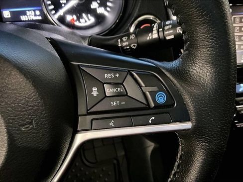 Used 2020 Nissan Rogue AWD image 21