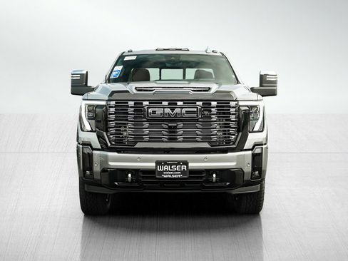 New 2026 GMC Sierra 3500 Denali Ultimate AWD/4WD image 2