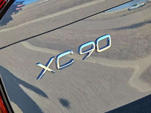 New 2026 Volvo XC90 B6 Ultra image 11
