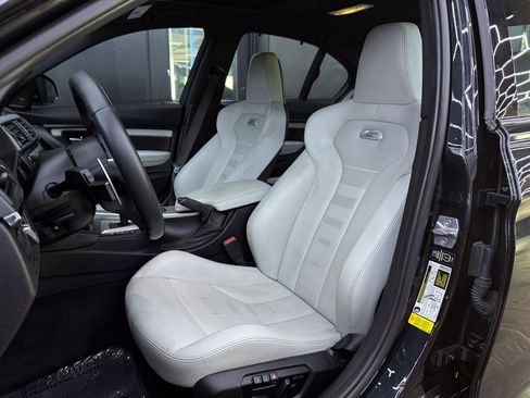 Used 2015 BMW M3 RWD image 14