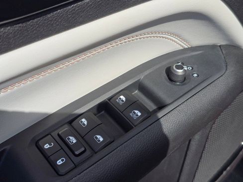 Used 2025 Jeep Compass Limited AWD/4WD image 26