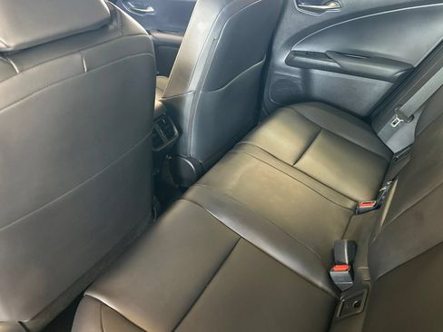 Used 2025 Lexus UX 300h FWD image 9