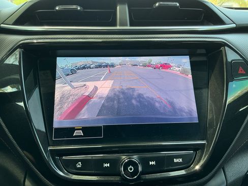 Used 2021 Chevrolet TrailBlazer RS w/ Sun and Liftgate Package FWD image 27