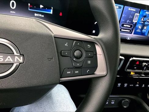 New 2026 Nissan Sentra SV w/ Floor Mat Package FWD image 25