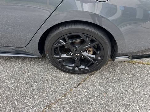 Certified 2024 Hyundai Elantra N Line FWD image 19