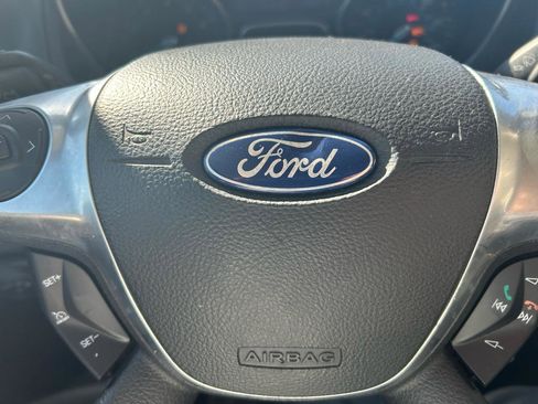 Used 2013 Ford Focus SE w/ SE Winter Pkg FWD image 20
