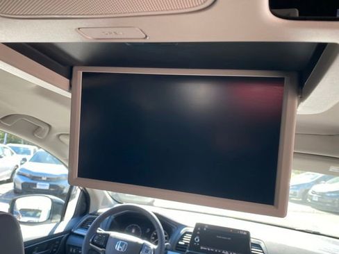 New 2026 Honda Odyssey Touring image 36