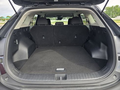 Used 2025 Kia Sportage LX FWD image 17