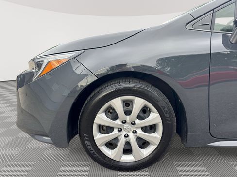 Used 2023 Toyota Corolla LE FWD image 18