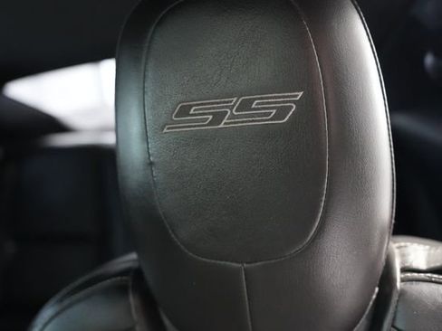 Used 2010 Chevrolet Camaro SS w/ RS Package RWD image 14