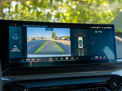 Used 2025 BMW M2 w/ Lighting Package image 27