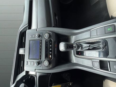 Used 2017 Honda Civic LX image 20