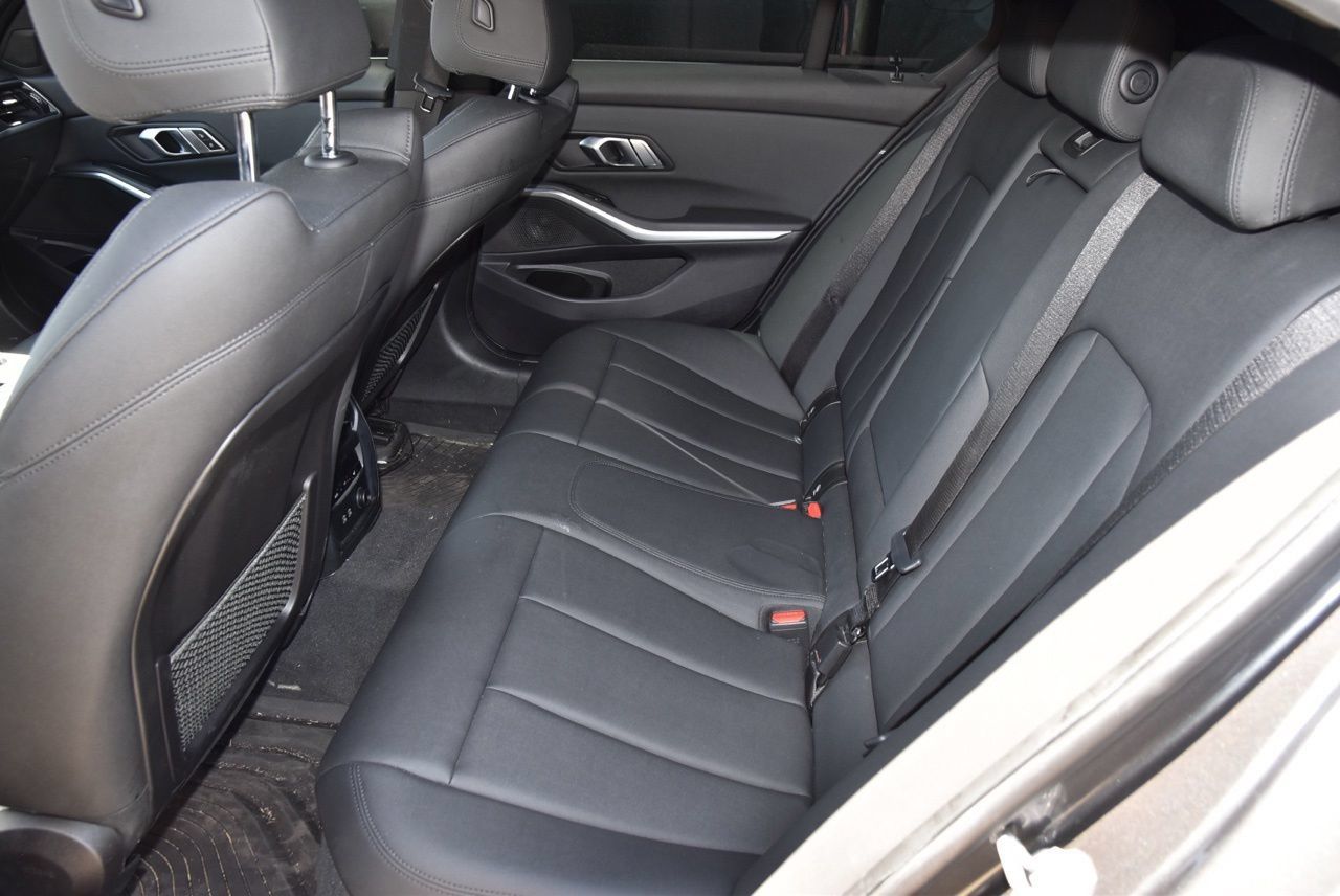 Used 2020 BMW 330i Sedan RWD image 11