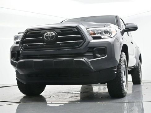 Used 2019 Toyota Tacoma SR w/ SR Convenience Package AWD/4WD image 37