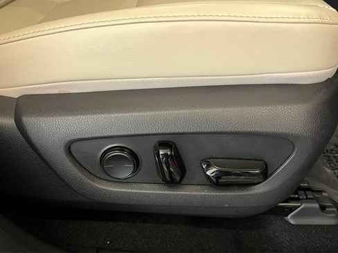 Used 2024 Lexus RX 350 FWD w/ Technology Package image 47
