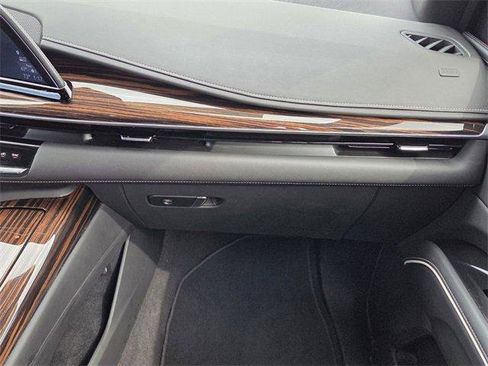 Certified 2023 Cadillac Escalade ESV Luxury image 20
