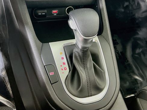 Used 2023 Kia Forte LXS w/ LXS Technology Package FWD image 16
